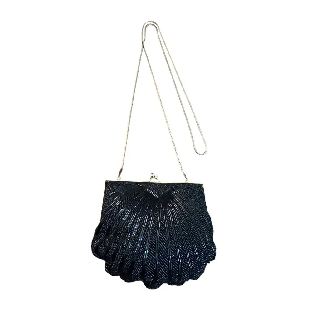 Vintage Carolyne Barton Black Beaded Shell Purse Gold Trim 21